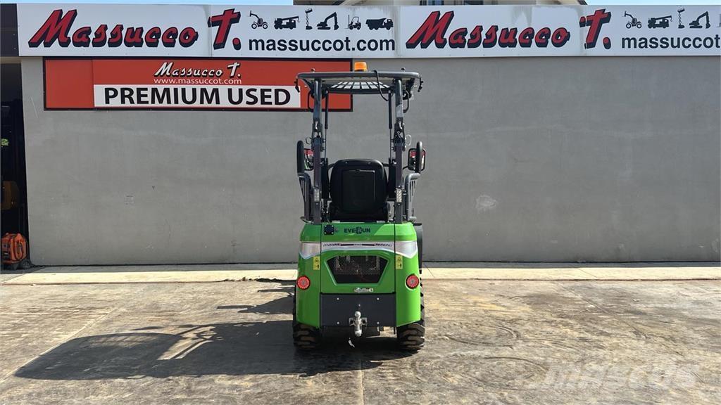 Everun ER08E 4x4 Kolesni nakladalci