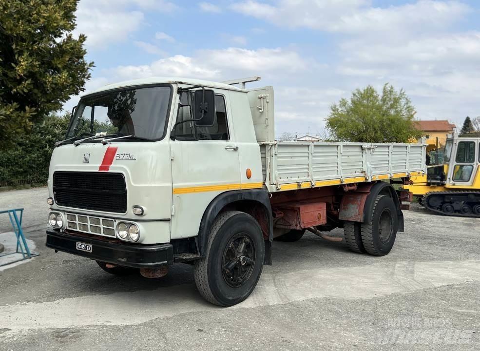 Fiat 673N 4X2 Drugi tovornjaki