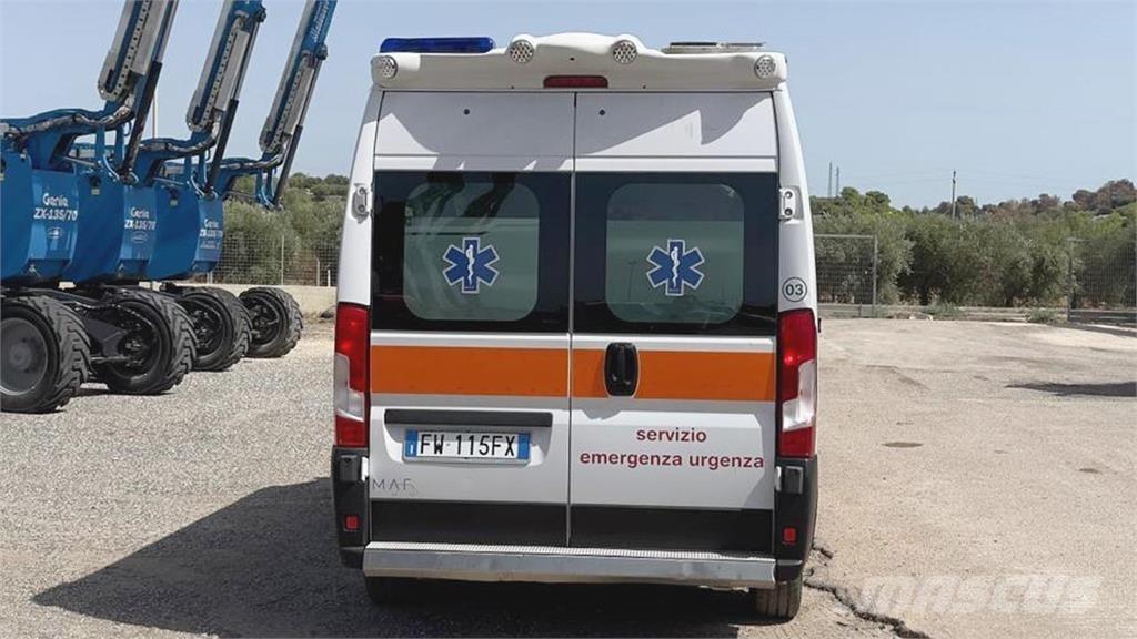 Fiat DUCATO AMBULANZA Drugi tovornjaki