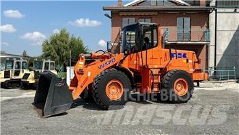Fiat-Kobelco W 170 Kolesni nakladalci