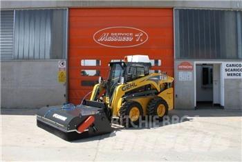 Gehl V270 Skid steer mini nakladalci