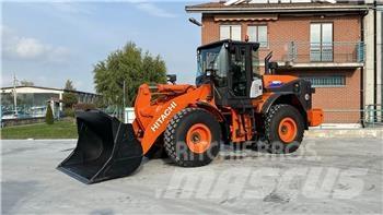 Hitachi ZW180-5B Kolesni nakladalci