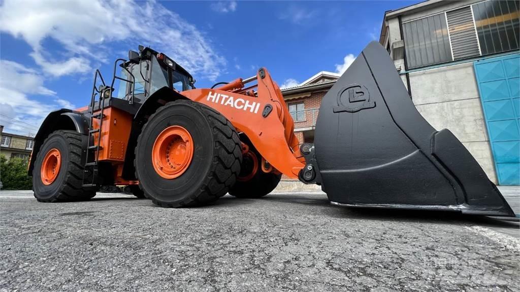 Hitachi ZW370-6 Kolesni nakladalci