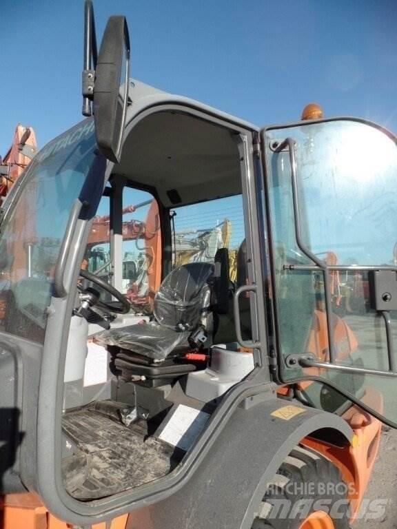 Hitachi ZW65 Kolesni nakladalci