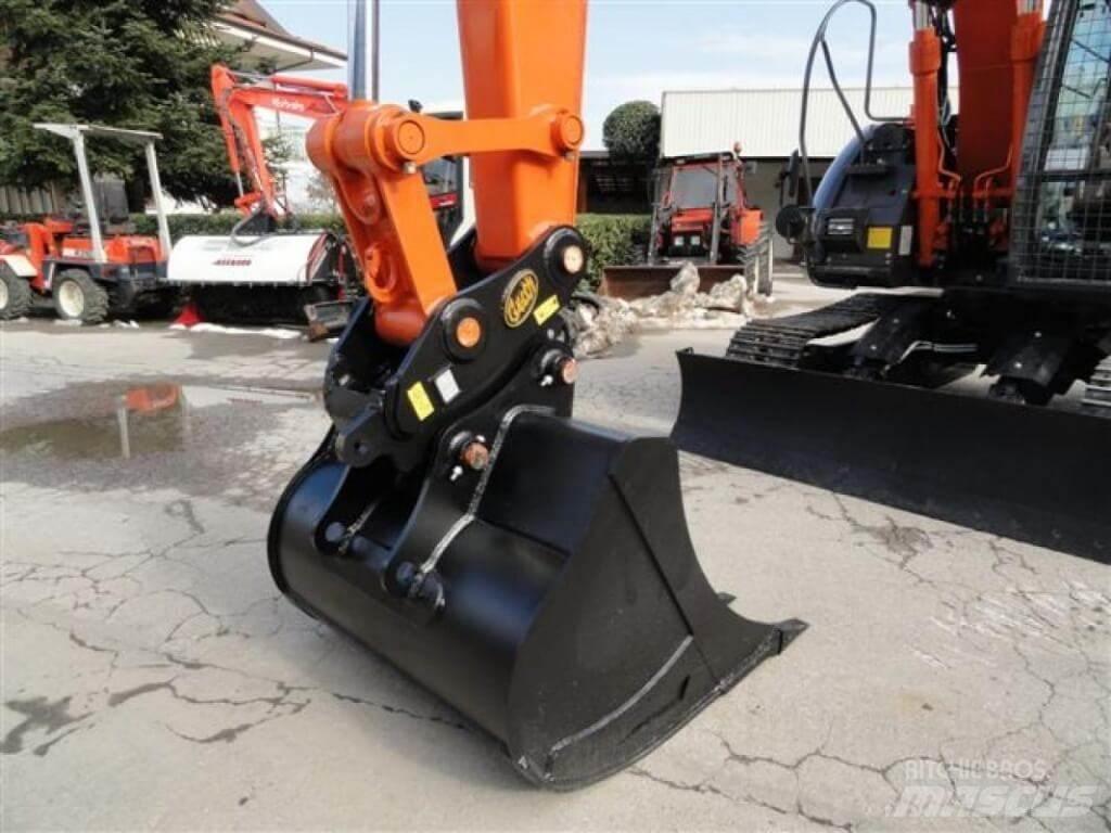 Hitachi ZX135 US-6 Bagri