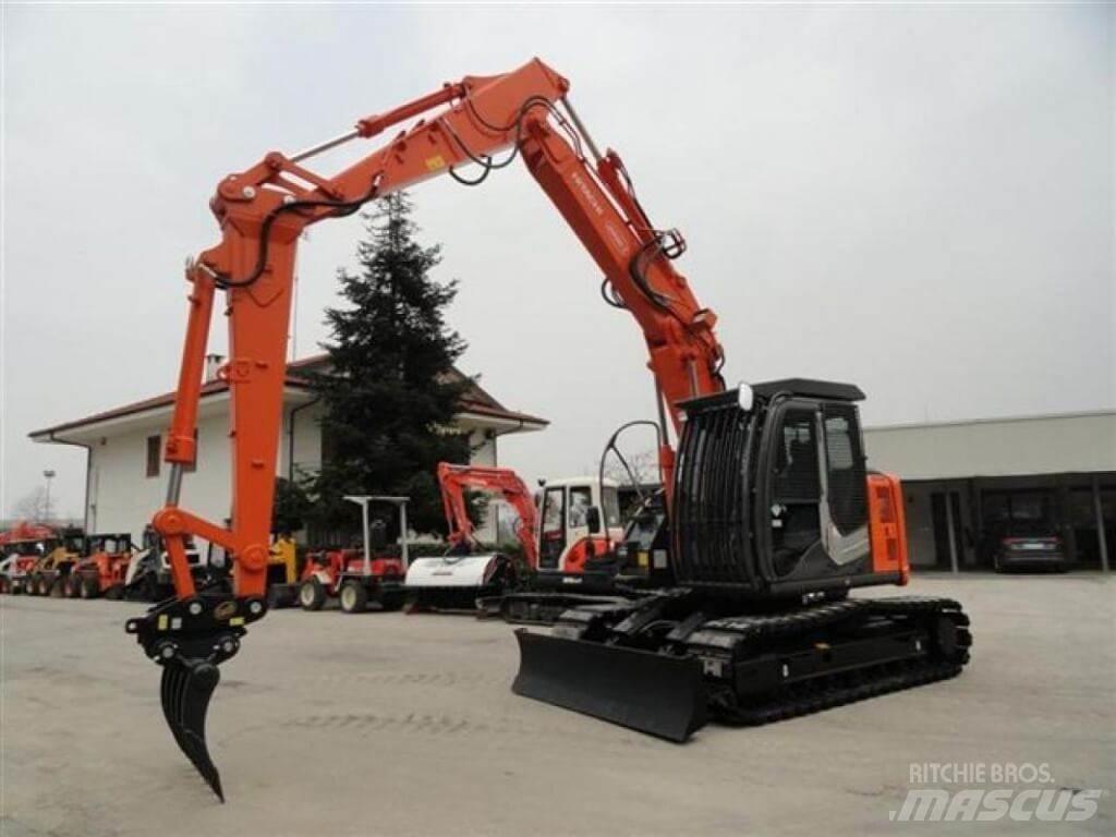 Hitachi ZX135 US-6 Bagri