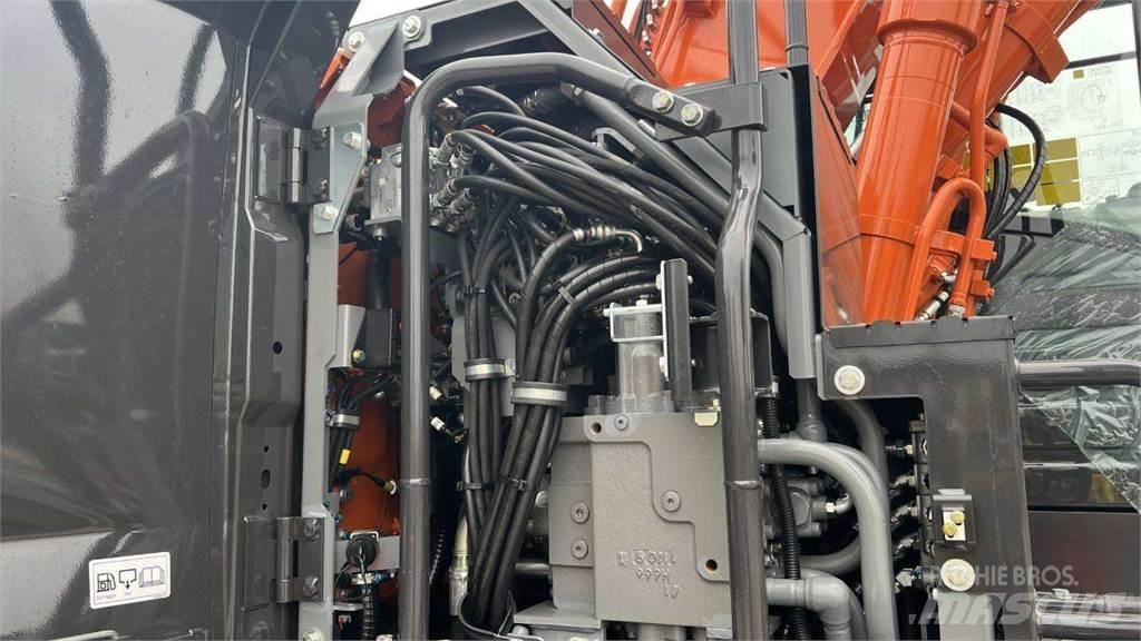 Hitachi ZX175W-7 Bagri na kolesih