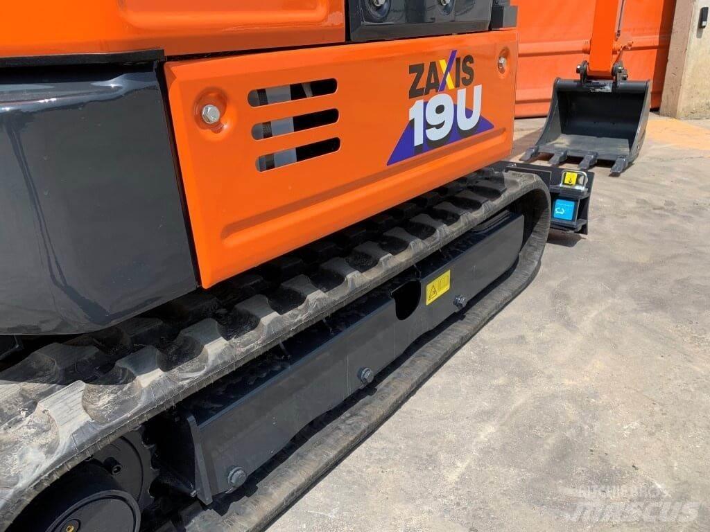 Hitachi ZX19U-6 Mini bagri <7t