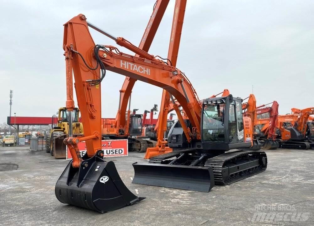 Hitachi ZX225 USBLC Bagri goseničarji