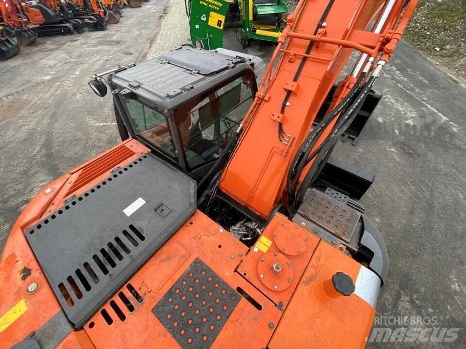 Hitachi ZX225 USBLC Bagri goseničarji