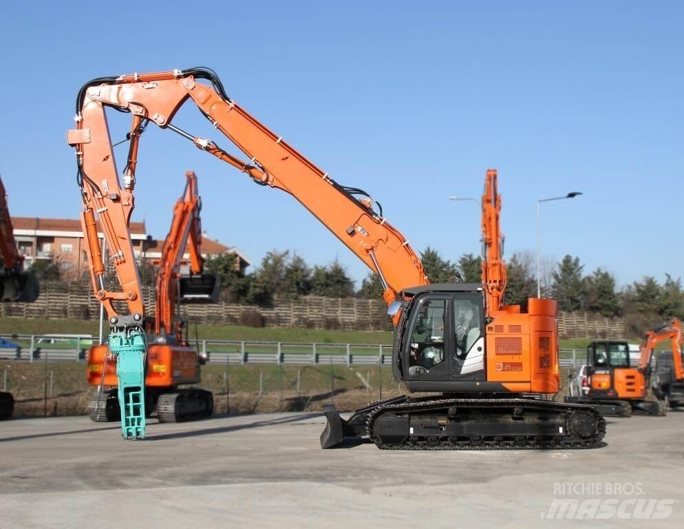 Hitachi ZX225USLC-6 Bagri goseničarji