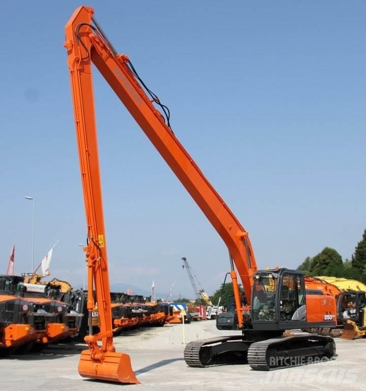 Hitachi ZX250LCN-5B Bagri goseničarji