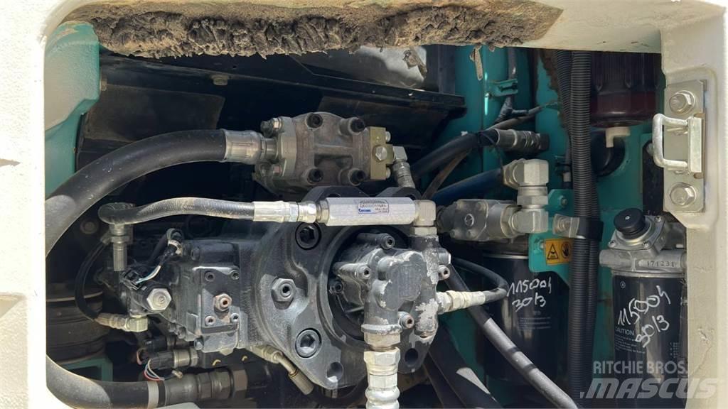 Kobelco SK260SR-3 Bagri goseničarji