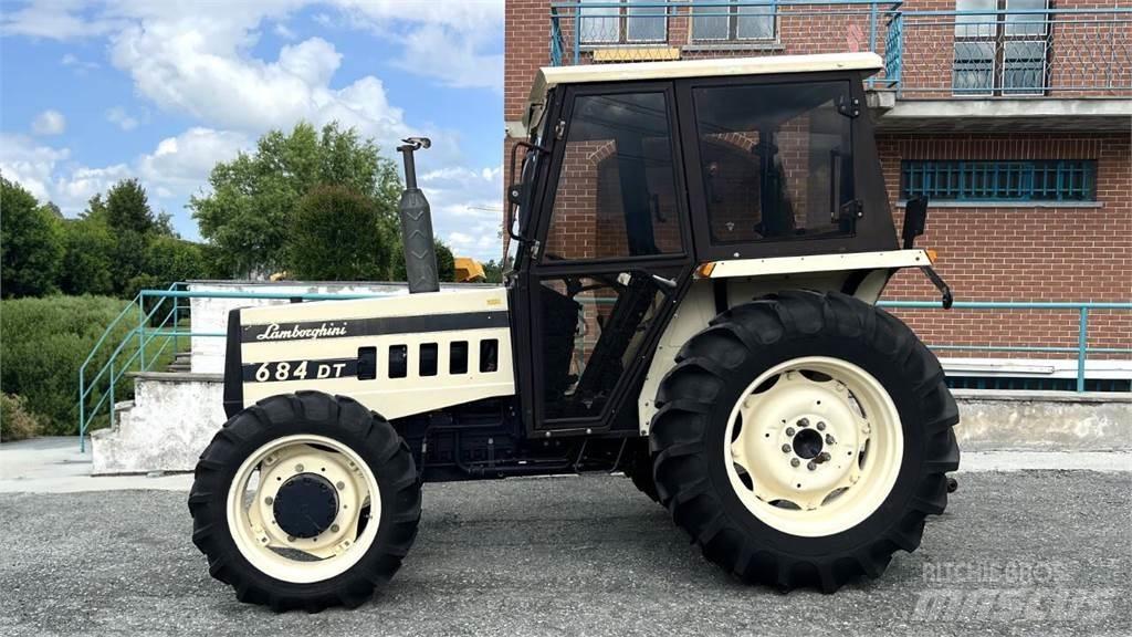 Lamborghini 684 DT Snežne deske in plugi