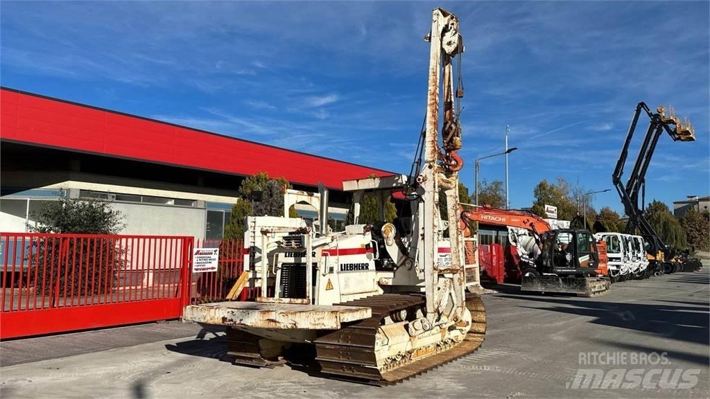 Liebherr RL 22 B Oprema za cevovode