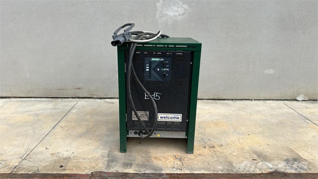 Linde E30 L Električni viličarji