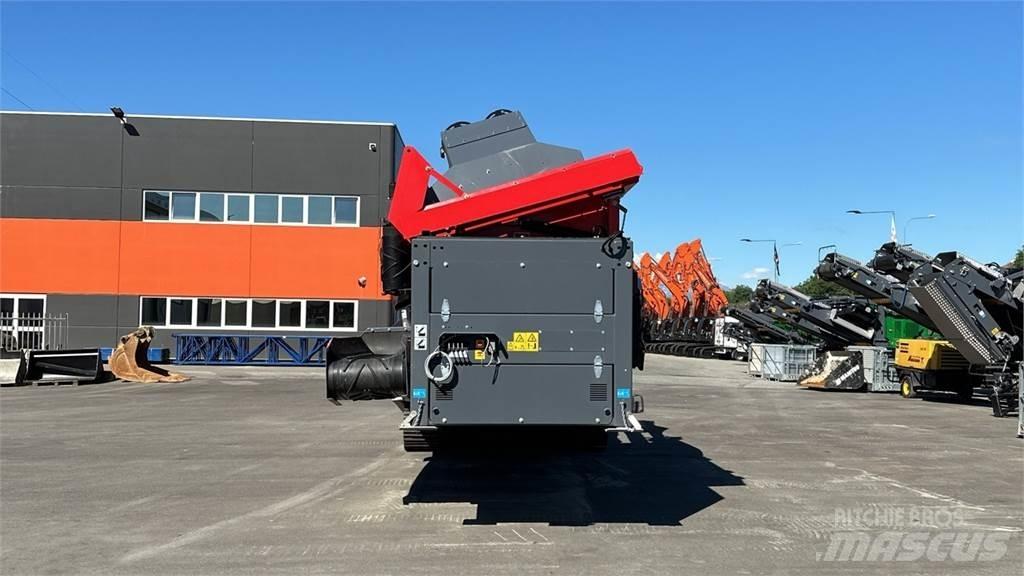 McCloskey S130 3D MWS Sortirna linija za odpad
