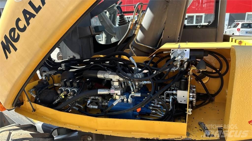 Mecalac 10MSX 4X4 Bagri na kolesih