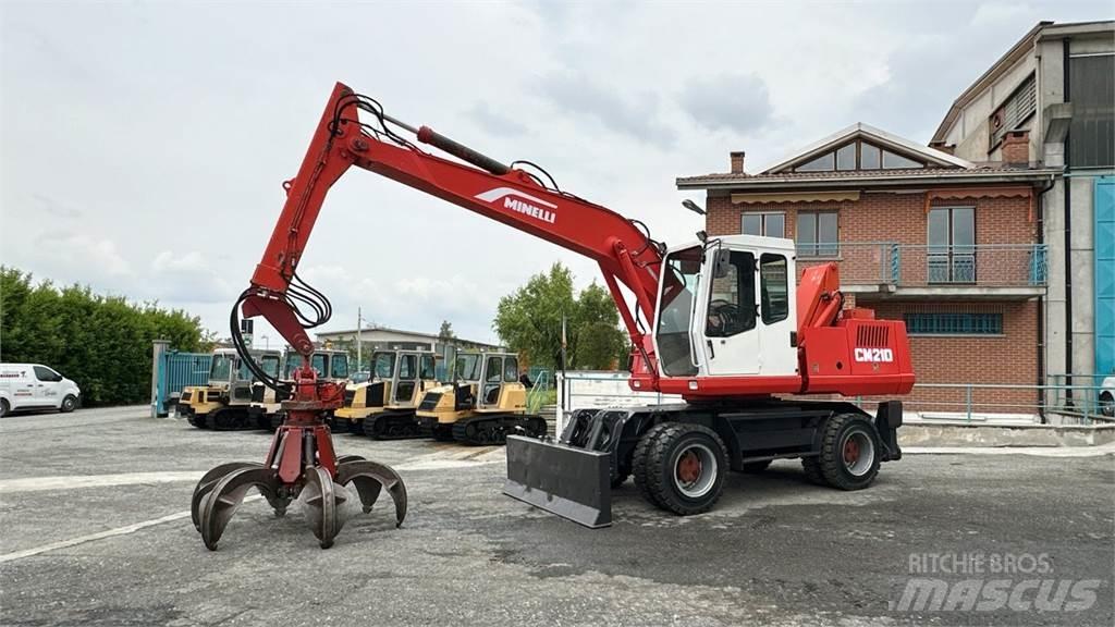 Minelli CM210 Bagri na kolesih