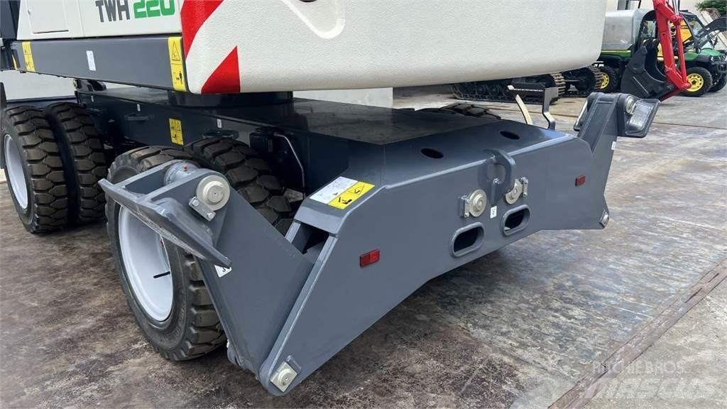 Terex TWH 220 S5 Bagri na kolesih