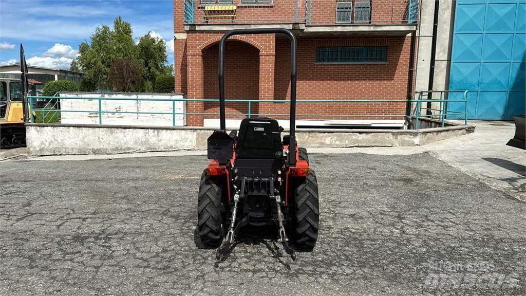  Tigretrac 3800 4x4 Snežne deske in plugi