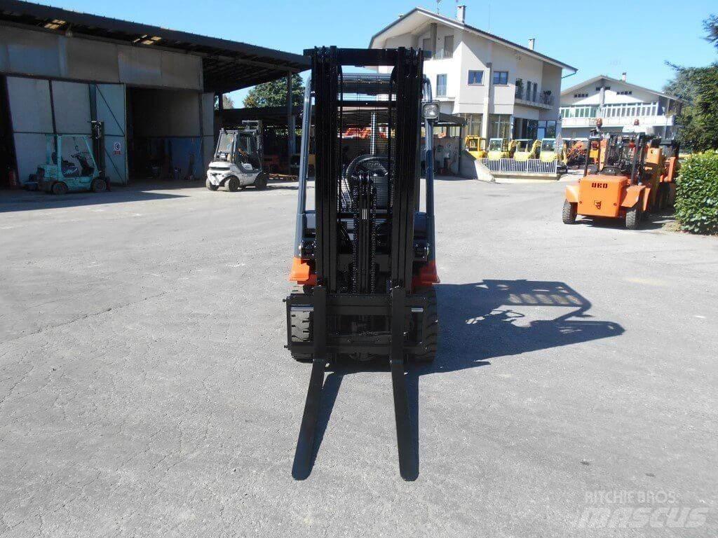 Toyota 02-7FDF18 Dizelski viličarji