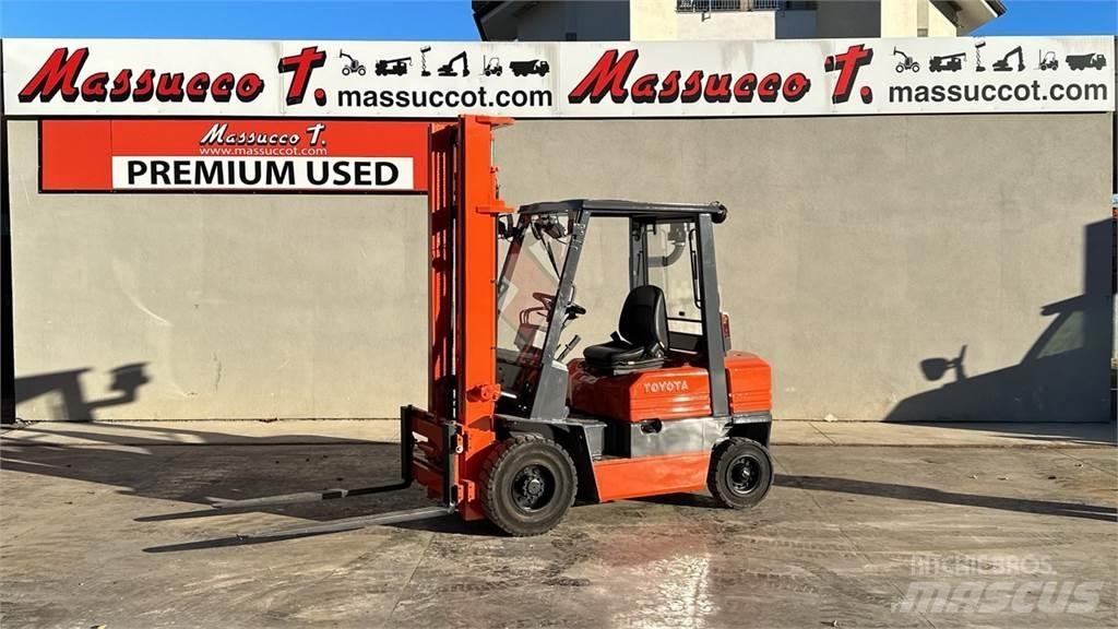 Toyota 025FDF25 Dizelski viličarji