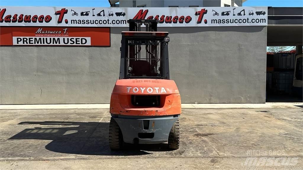 Toyota 42-7FDA50 Dizelski viličarji