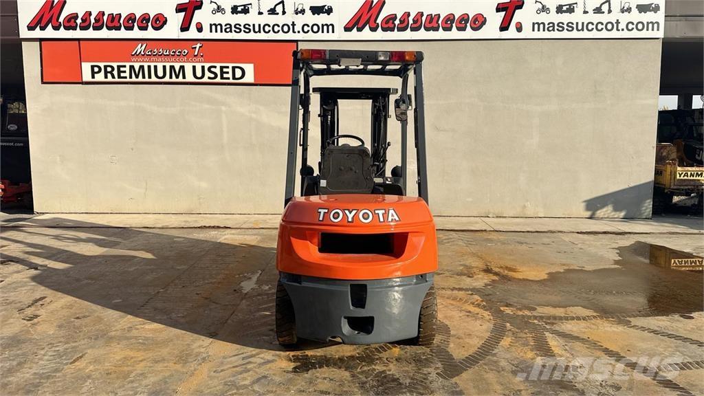 Toyota 62—7FDF25 Dizelski viličarji