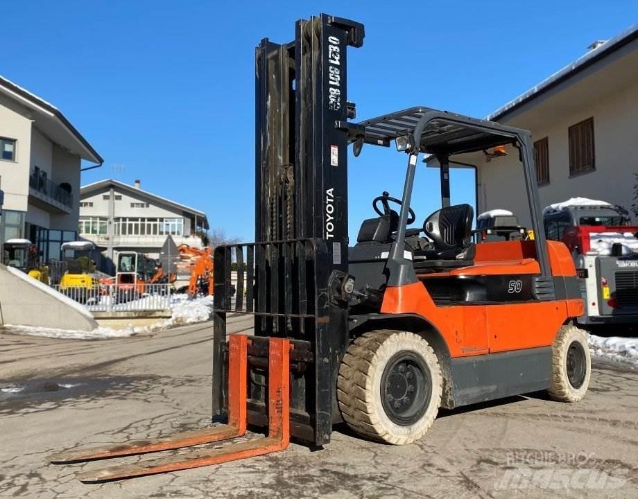 Toyota 7FBMF50 Električni viličarji