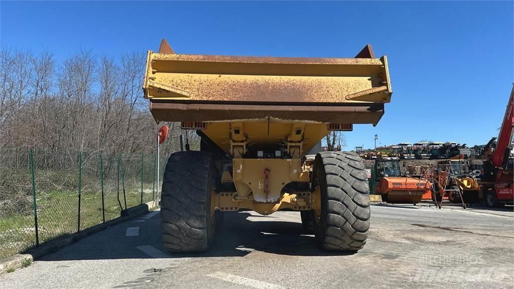 Volvo A40F 6x6 Ne cestni demperji