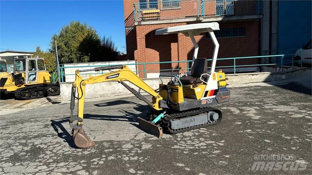 Yanmar B12-1 Mini bagri <7t