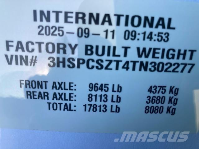 International HX Vlačilci