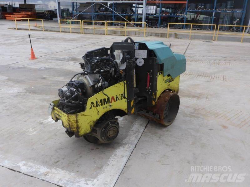 Ammann Rammax Kompaktorji tal