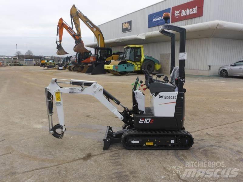 Bobcat E10Z Mini bagri <7t