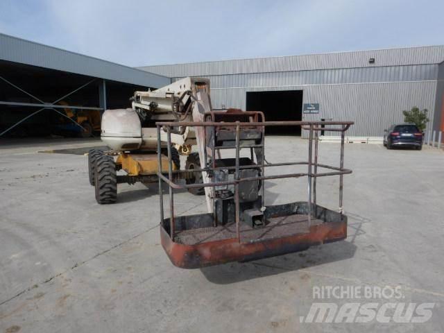Manitou 160 ATJ Zglobne dvižne ploščadi