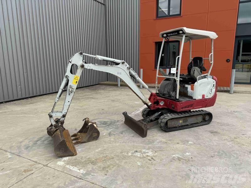 Takeuchi TB216 Mini bagri <7t