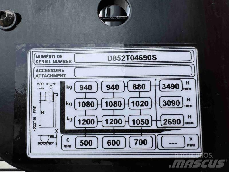 Yale MS12 Ročni električni viličar