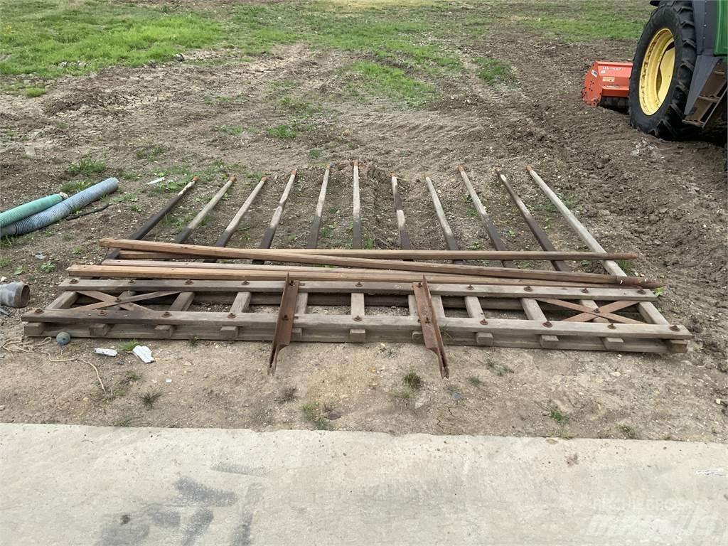  Old School Hay Rake Kmetijstvo - drugo