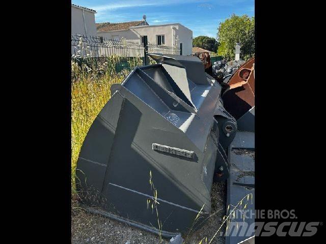 Liebherr  Drugo