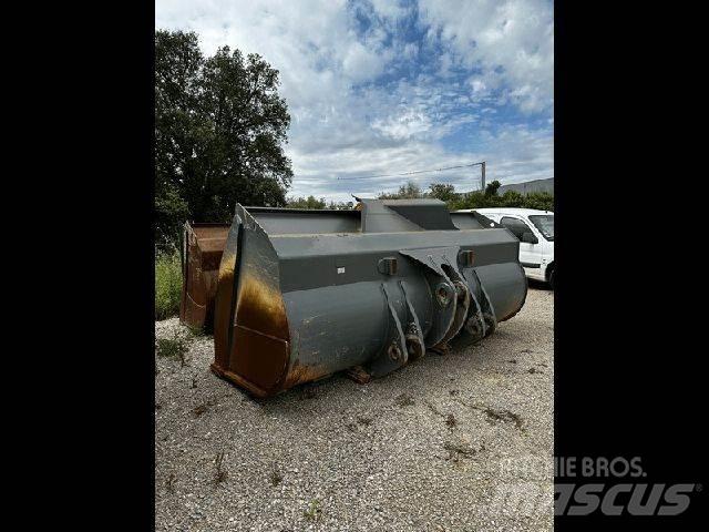 Liebherr GODET Drugo