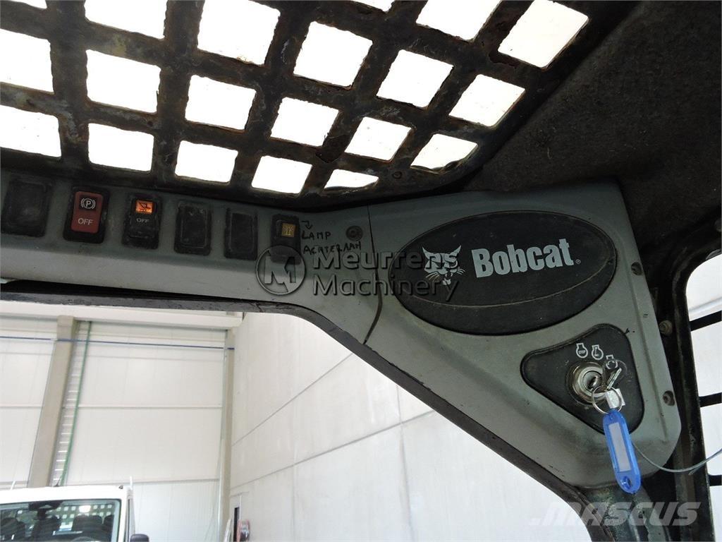 Bobcat S150 Kolesni nakladalci