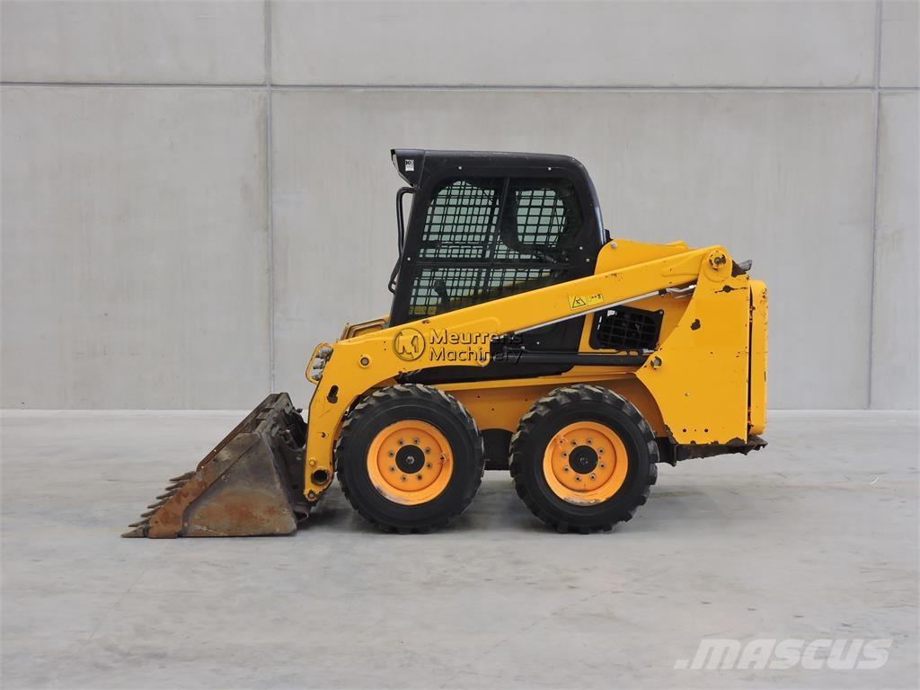 Bobcat S450 Kolesni nakladalci