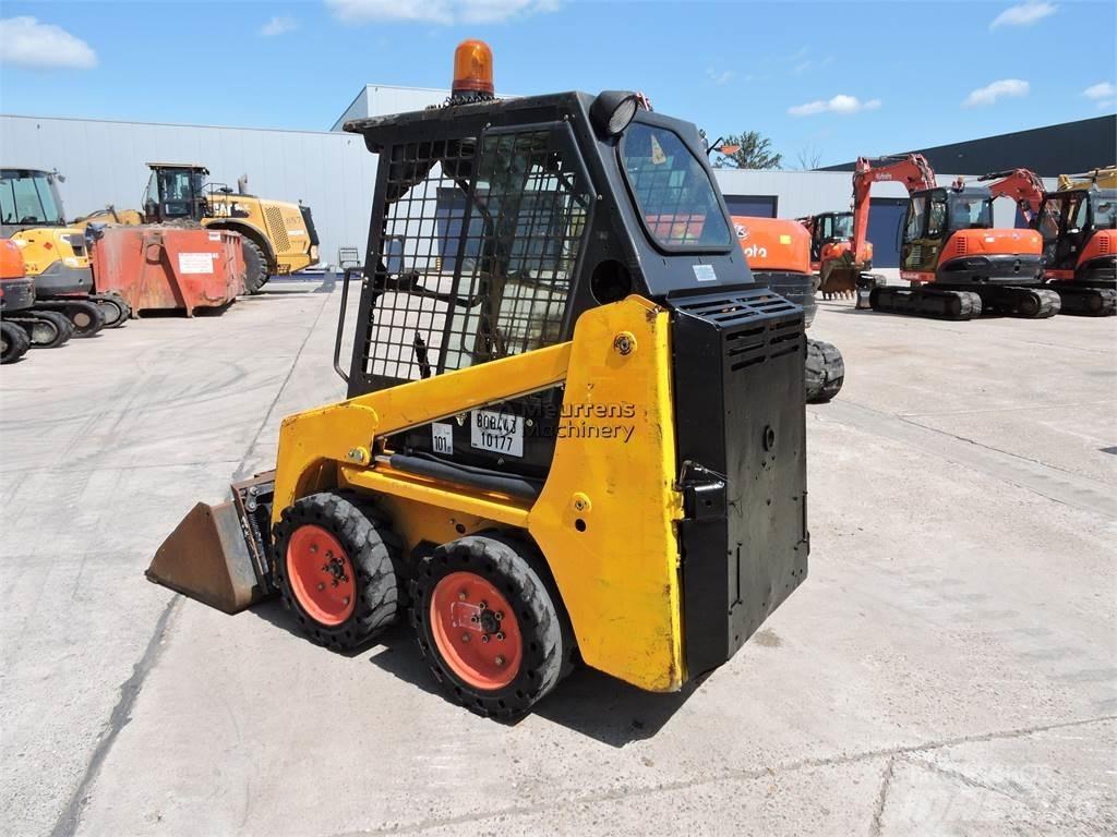 Bobcat S70 Kolesni nakladalci