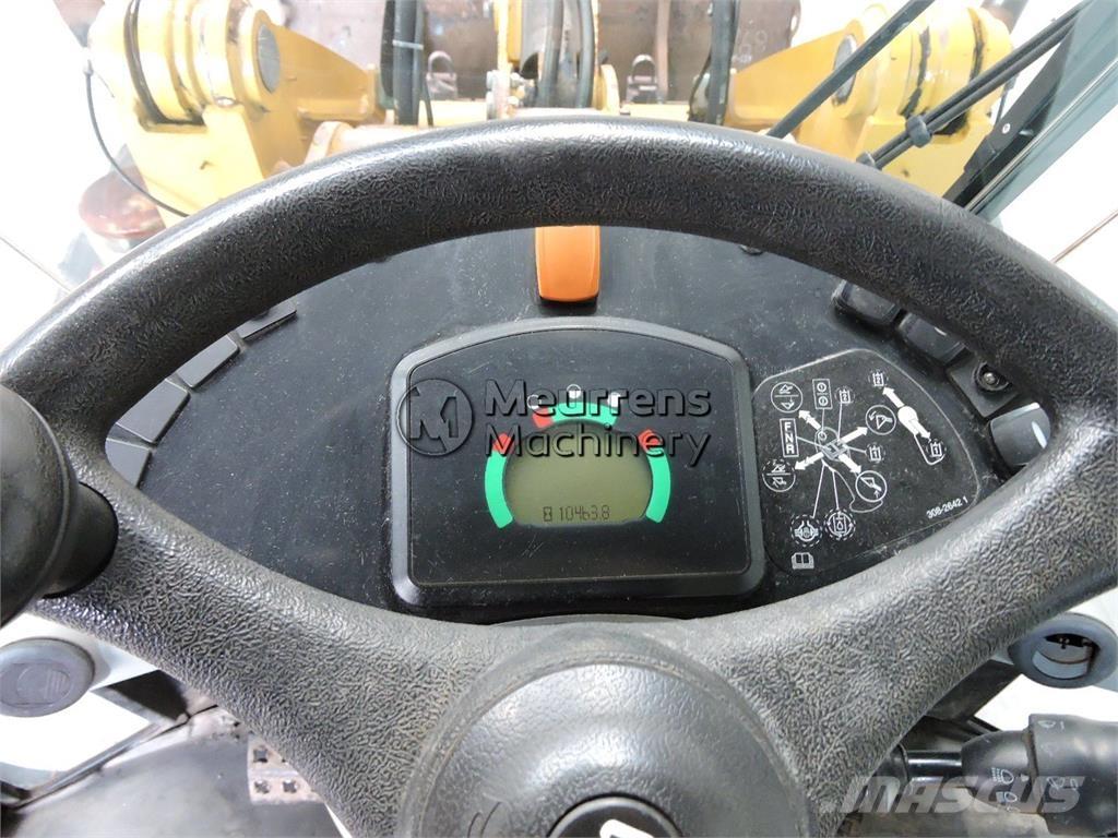 CAT 906 H + FORK Kolesni nakladalci