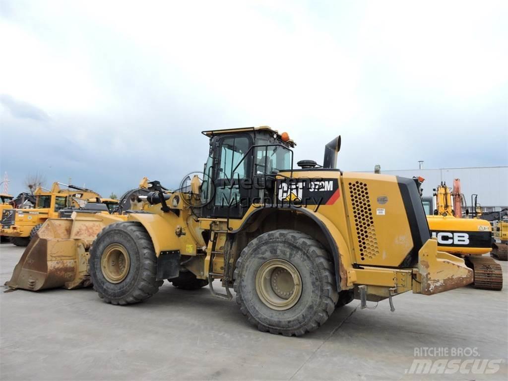 CAT 972M Kolesni nakladalci