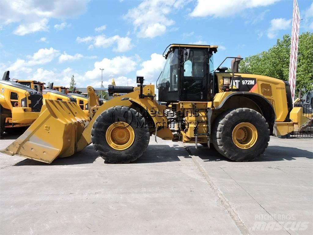 CAT 972M Kolesni nakladalci