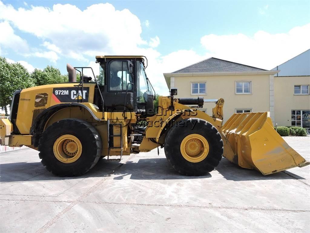 CAT 972M Kolesni nakladalci