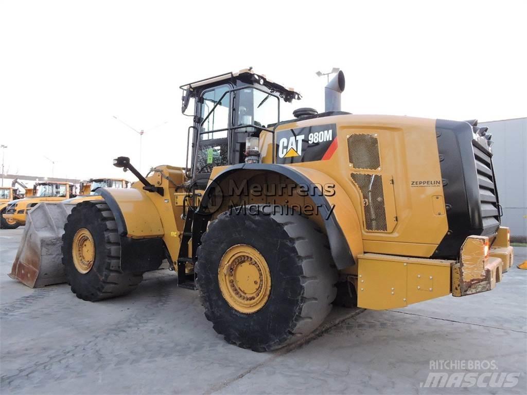 CAT 980M Kolesni nakladalci