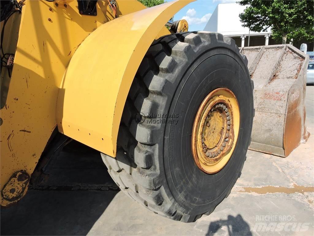 CAT 980M GERMAN Kolesni nakladalci